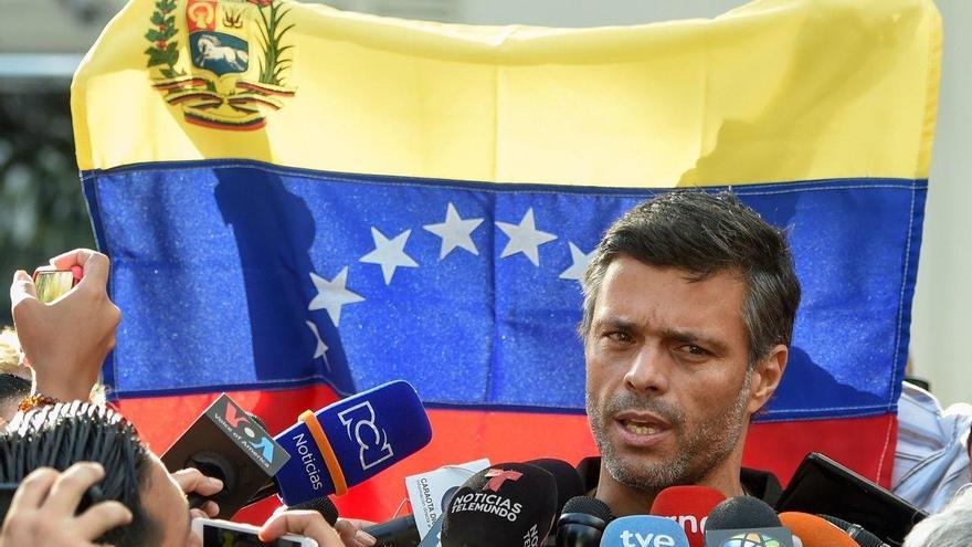 La marcha de López tensa las relaciones entre España y Venezuela