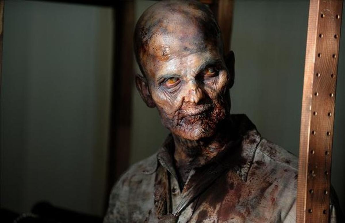Imatge d’un dels zombis de la sèrie ’The walking dead’.