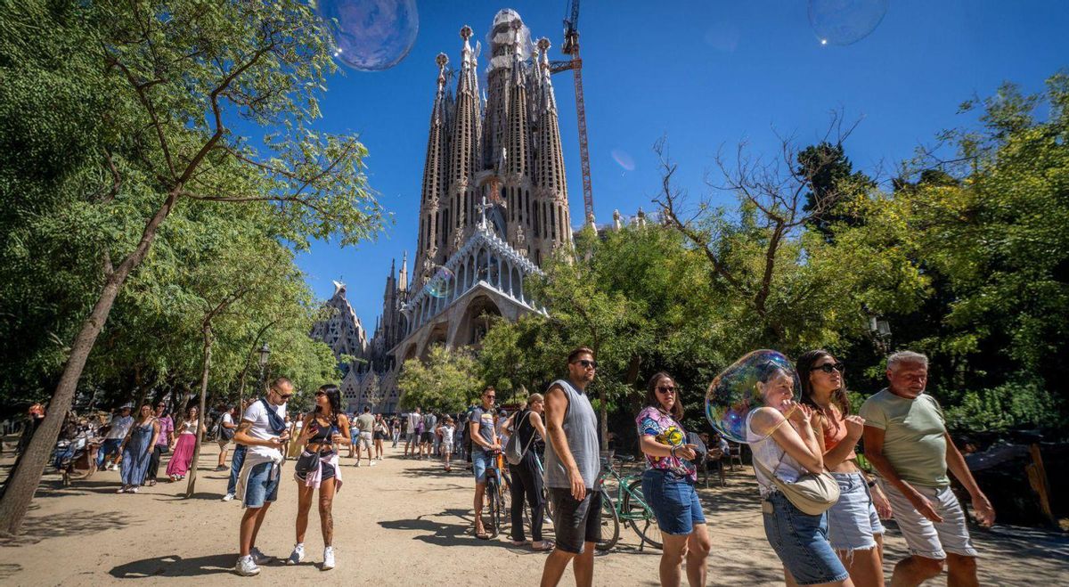 Barcelona pot perdre un 14% del seu PIB per la calor extrema en 25 anys Barcelona pot perdre un 14% del seu PIB per la calor extrema en 25 anys