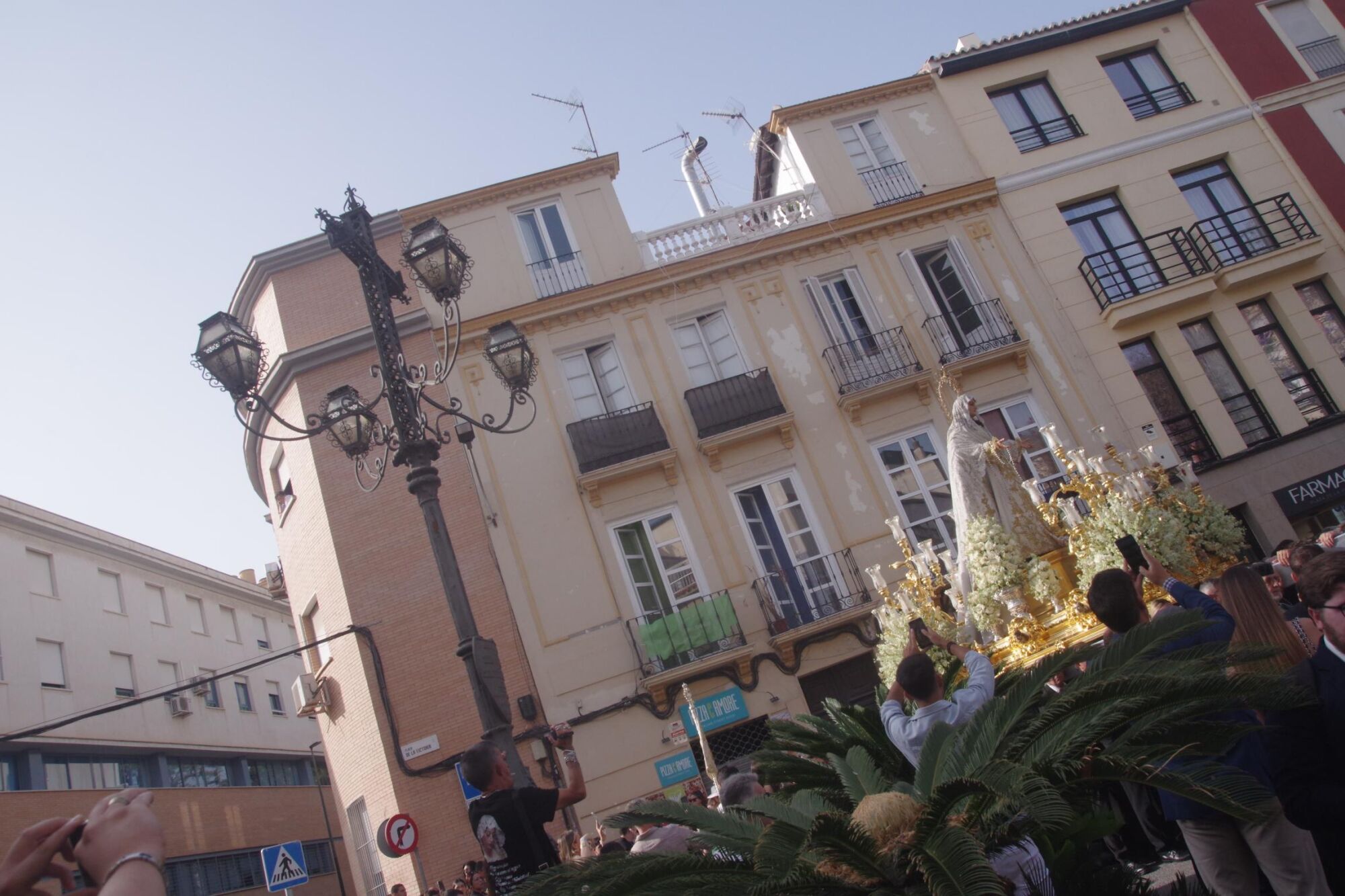 Procesión de Pentecostés de la Virgen del Rocío por la Victoria, 2025