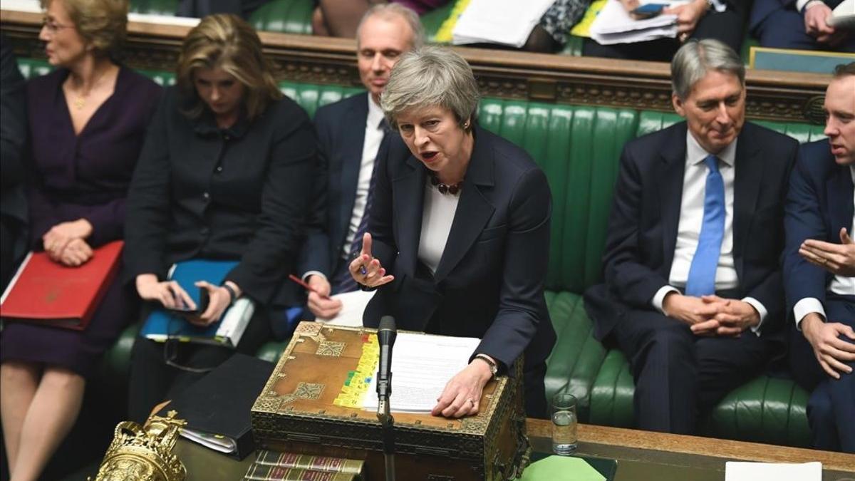 La primera ministra británica, Theresa May, durante una intervención ante la Cámara de los Comunes, este miércoles.