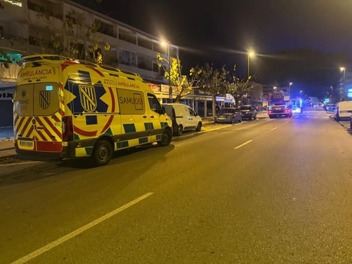 Las dotaciones de emergencia, en el lugar del incendio.