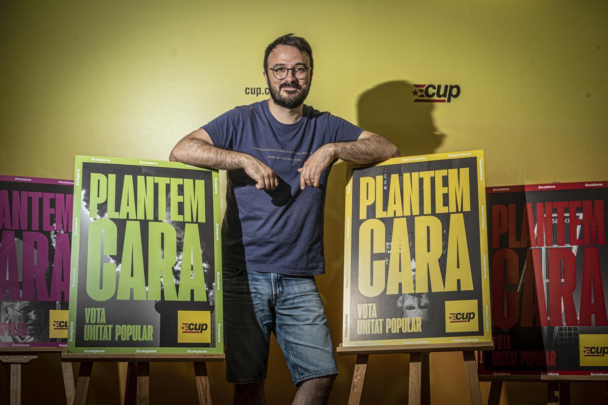 Barcelona 17/07/23 Política. Entrevista al candidato de la CUP, Albert Botran. La hace Carlota Camps. AUTOR: MANU MITRU