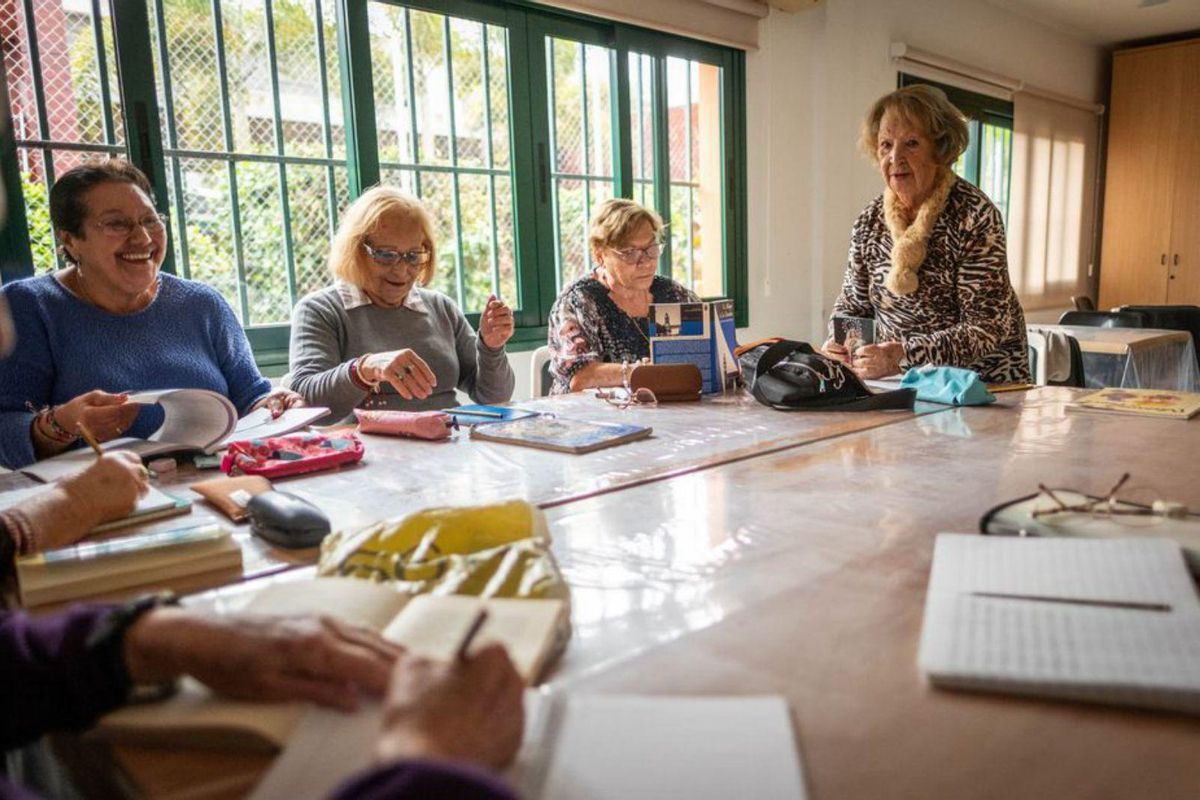 Inspiring Journey of a 97-Year-Old Educator Inspiring Journey of a 97-Year-Old Educator