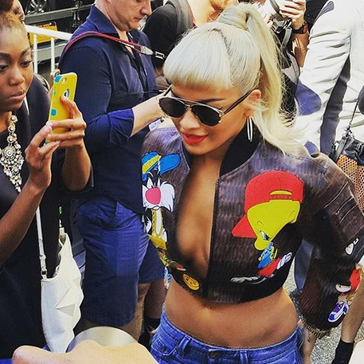 El escote más sexy de Rita Ora