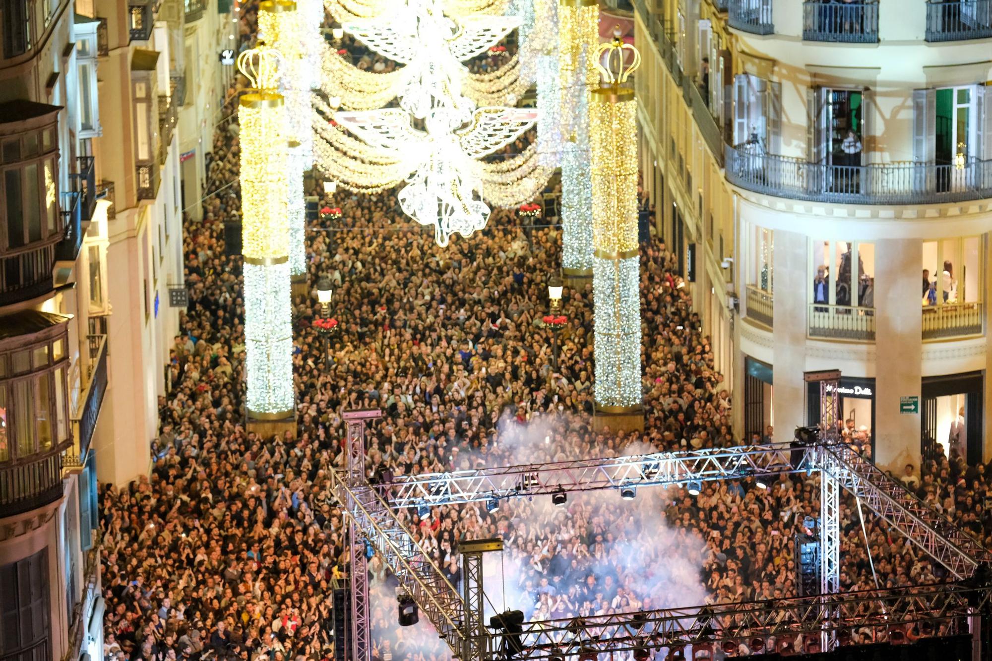 Navidad en Málaga | La calle Larios enciende sus luces de Navidad