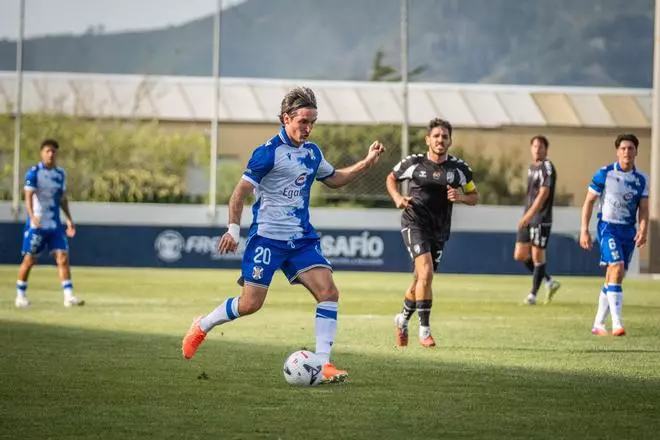 Partido amistoso entre el CD Tenerife y el Tamaraceite