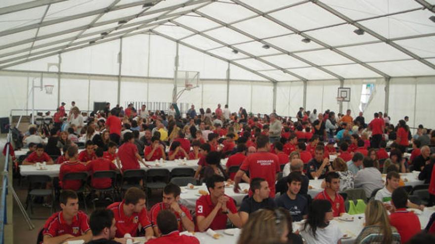 Futbol La UE Quart celebra el final de temporada