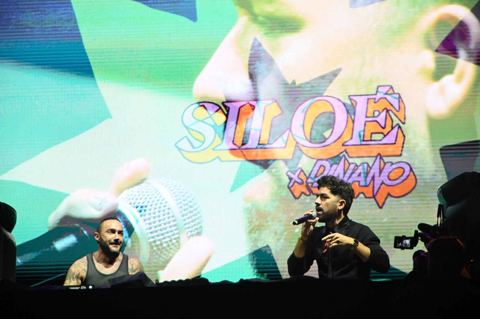 DJ Nano celebra sus 30 años en la música con baño de masas en Zaragoza