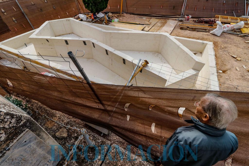 MAUSOLEO CAMILO SESTO ALCOY | El recuerdo eterno a Camilo Sesto en Alcoy va  tomando forma