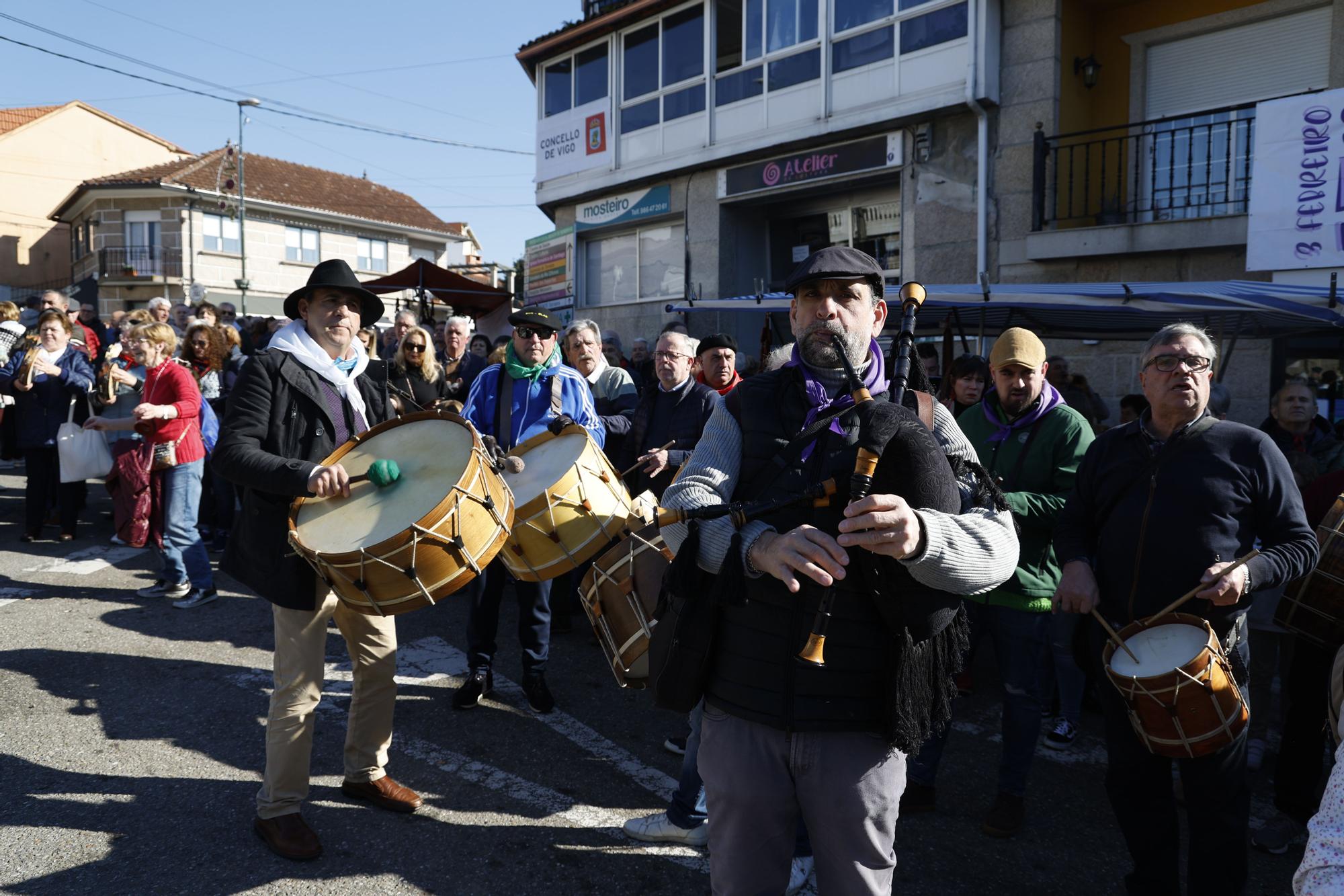 Gaitas, furanchos y furor religioso: San Blas triunfa en Bembrive