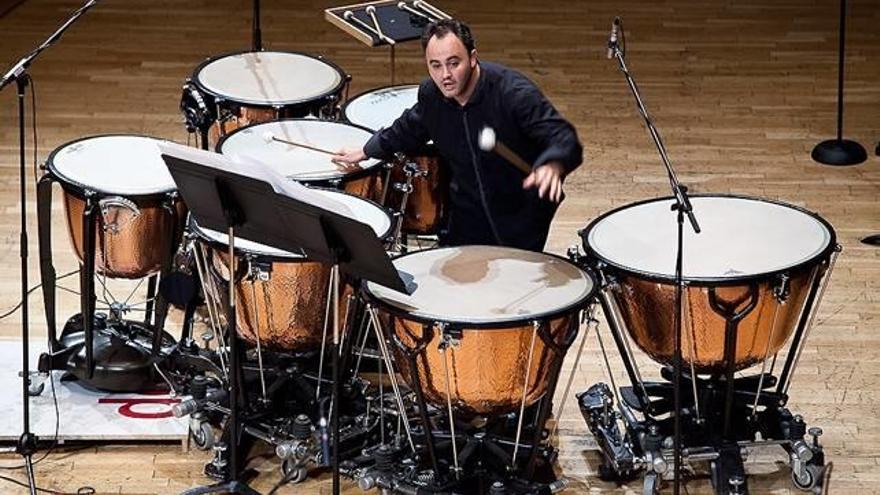 El percusionista que ha llevado los timbales a la primera  línea de los escenarios