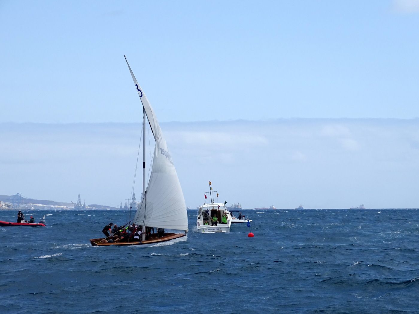 Campeonato de Vela Latina por el Día de Canarias