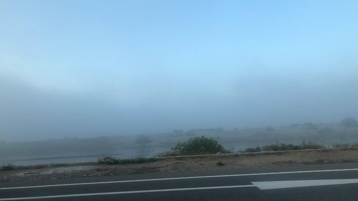 València ha amanecido hoy inmersa en una espesa niebla.