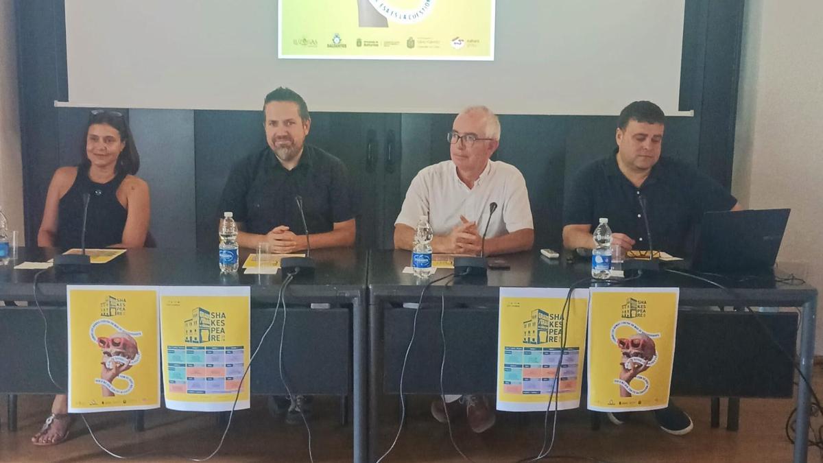 Un momento de la presentación, en la Casa de Cultura de Grado.