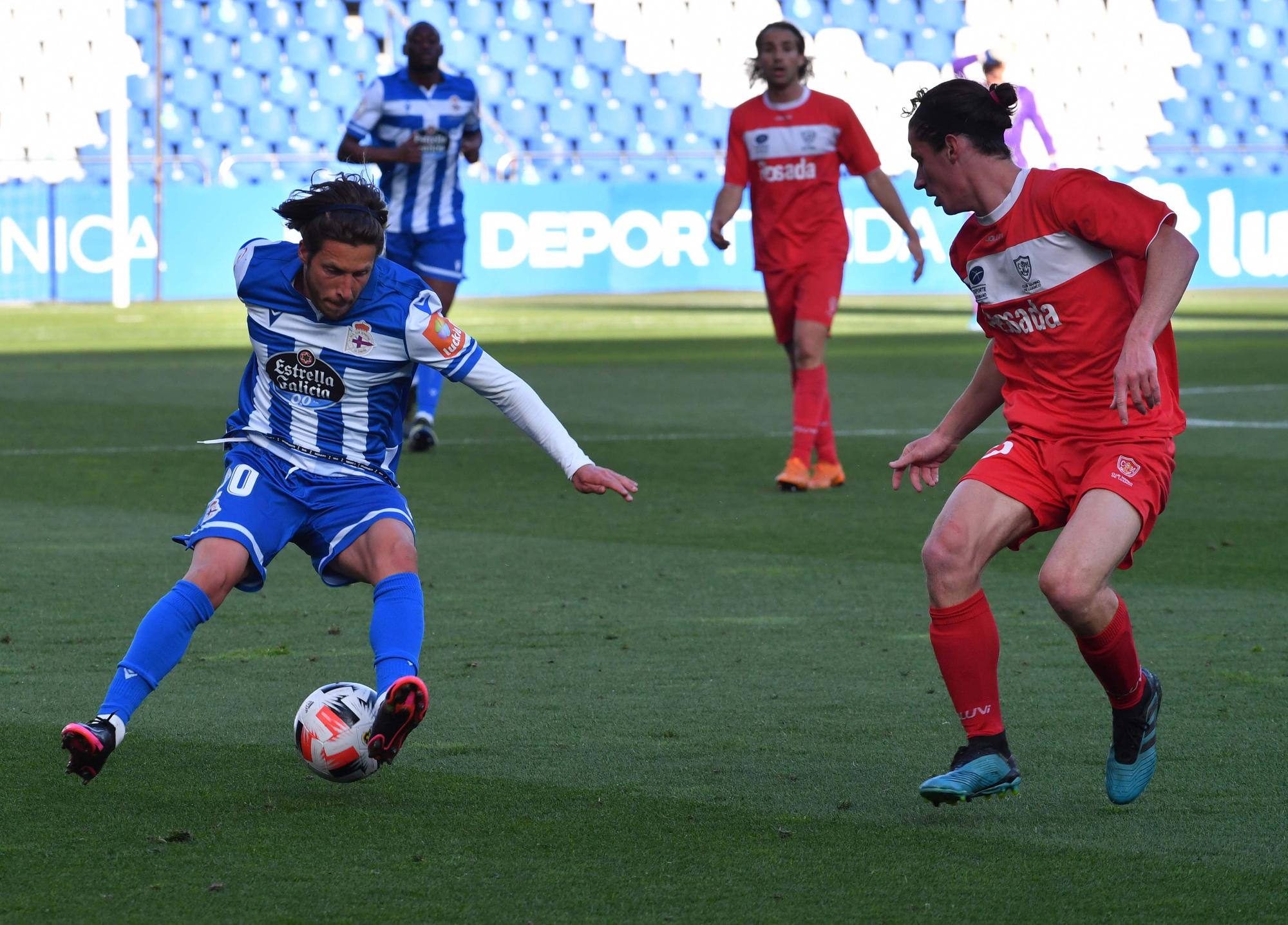 El Dépor se impone al Marino (1-0) en Riazor