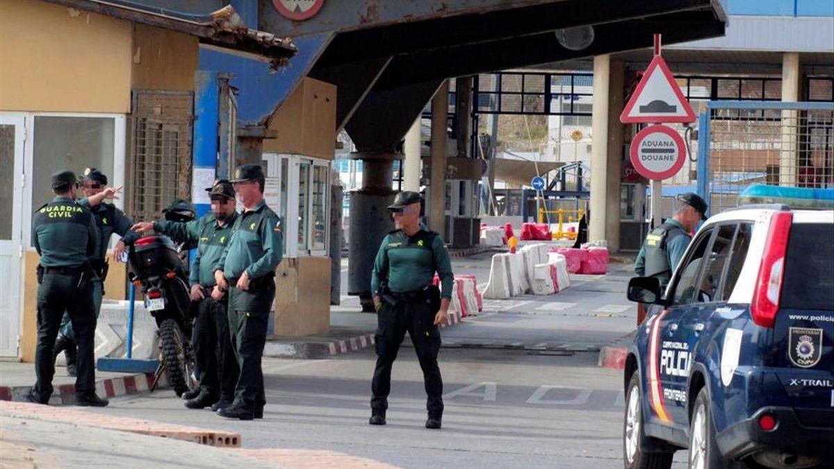 Muere ahogado un inmigrante en una playa de Ceuta