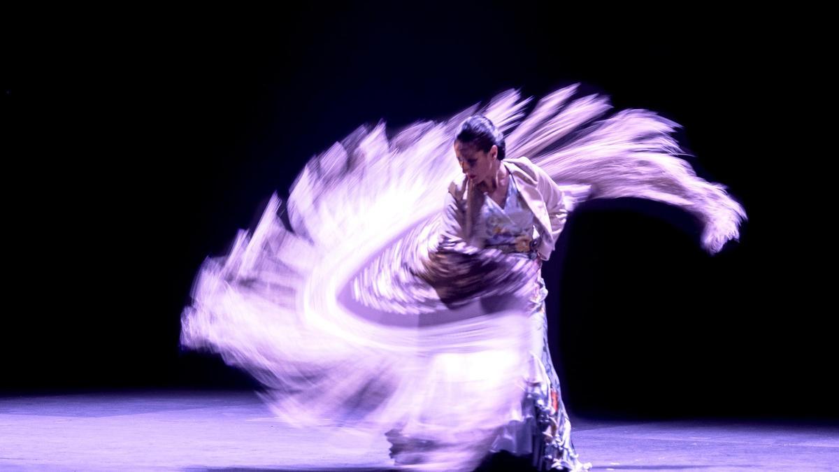 La bailaora de flamenco Mercedes Ruiz, durante su espectáculo 'Romance del baile flamenco'.