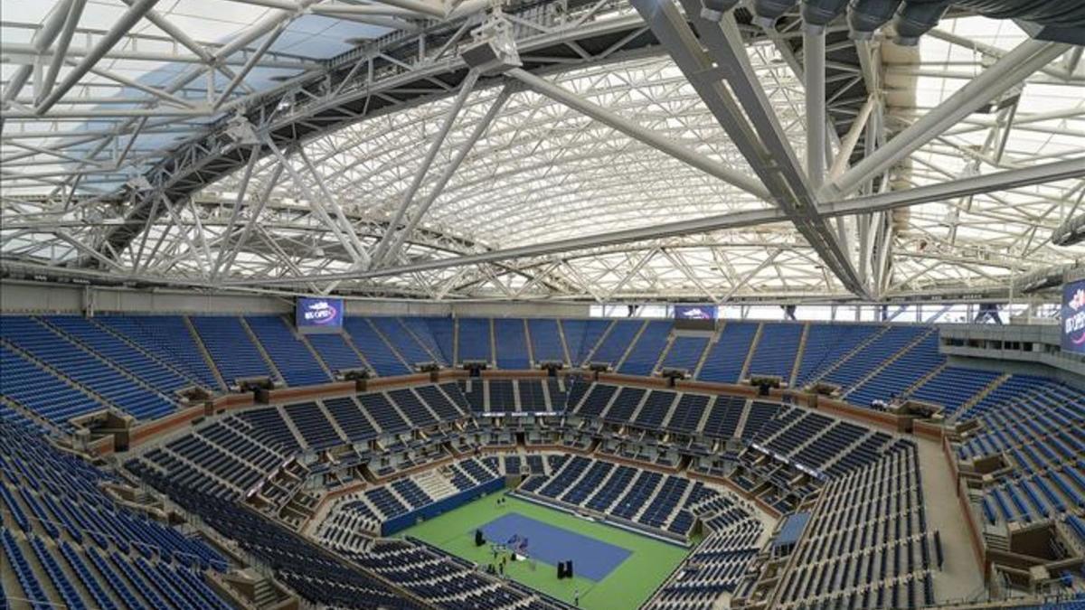 Éste es el espectacular techo del Arthur Ashe Stadium