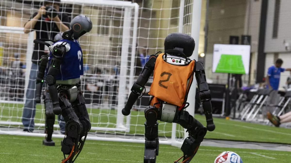 Robots humanoides juegan al fútbol en la RoboCup 2026 de Corea del Sur