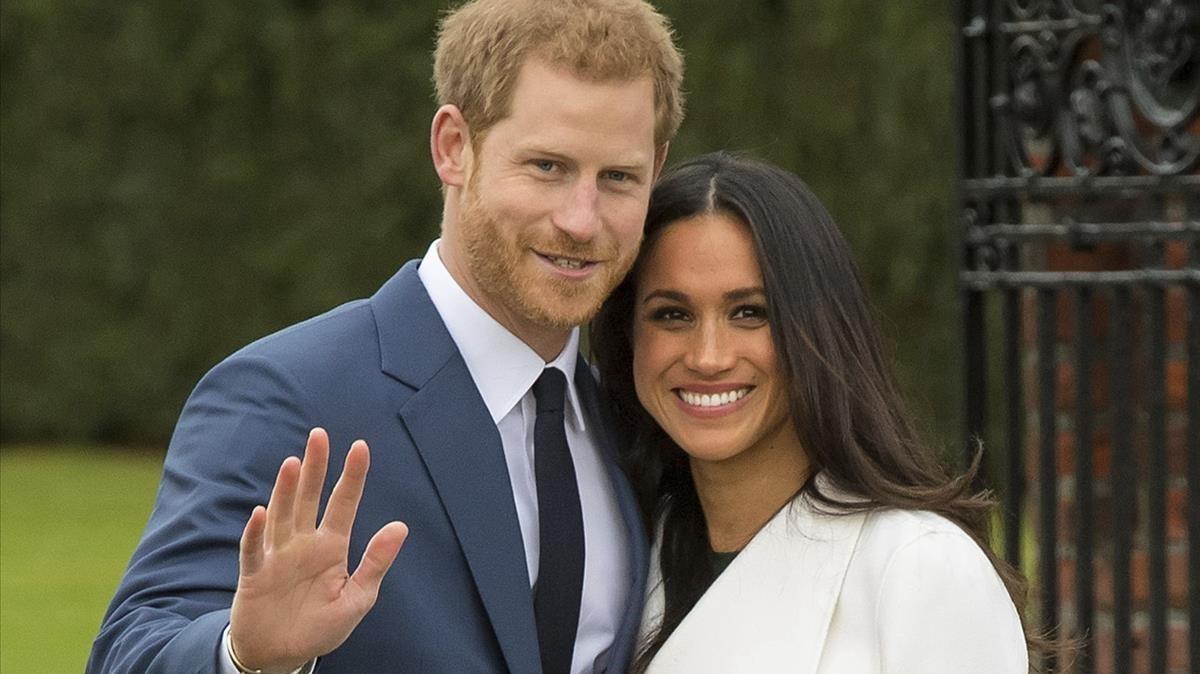 lmmarco41102568 britain s prince harry and meghan markle  pose for the media171127155819