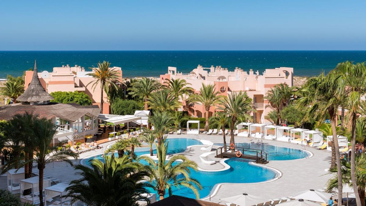 Oliva Nova Beach &amp; Golf Resort se convierte en destino ideal para unas vacaciones con niños inolvidables este verano