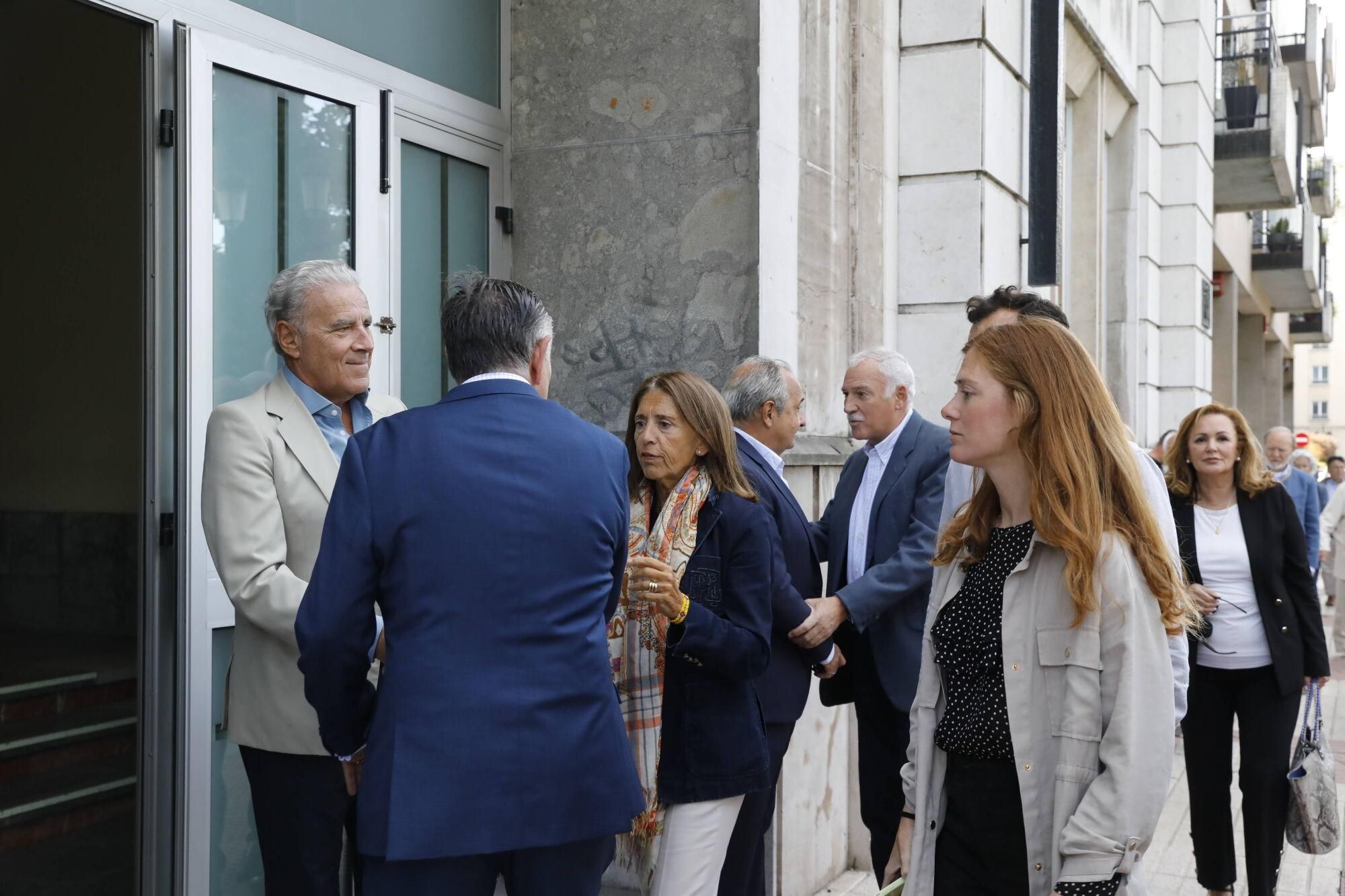Último adiós a Luis Llaca, el ortodoncista que cambió la sonrisa a miles de asturianos