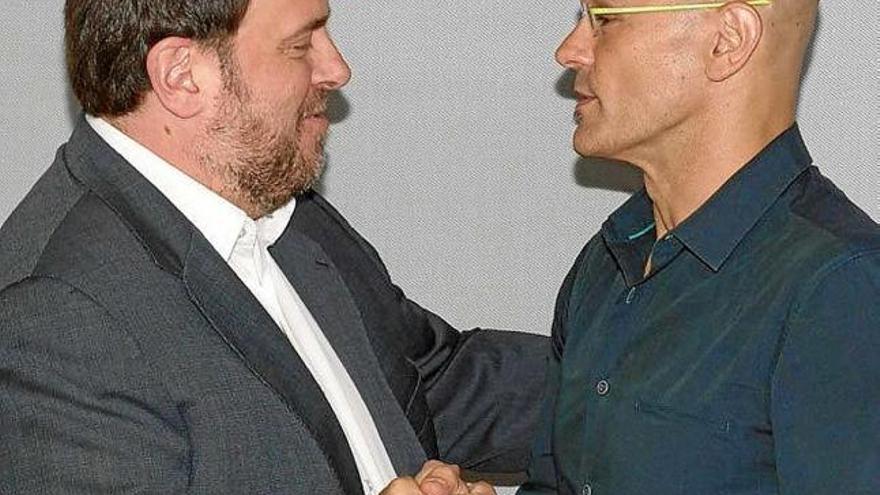 Oriol Junqueras i Raül Romeva van coincidir ahir a Catalunya Ràdio