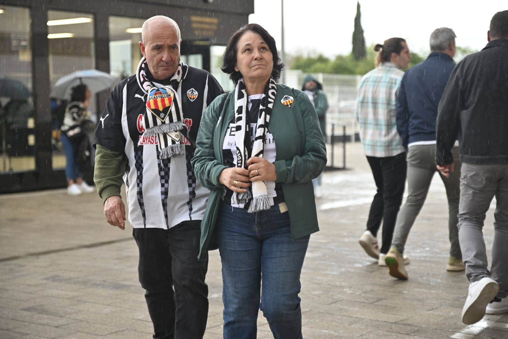 Galería | Las mejores imágenes de la afición en la previa del Castellón-Sporting