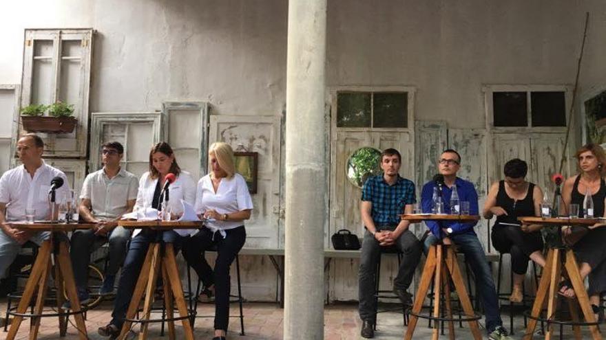 Els portaveus dels grups municipals, en el debat.