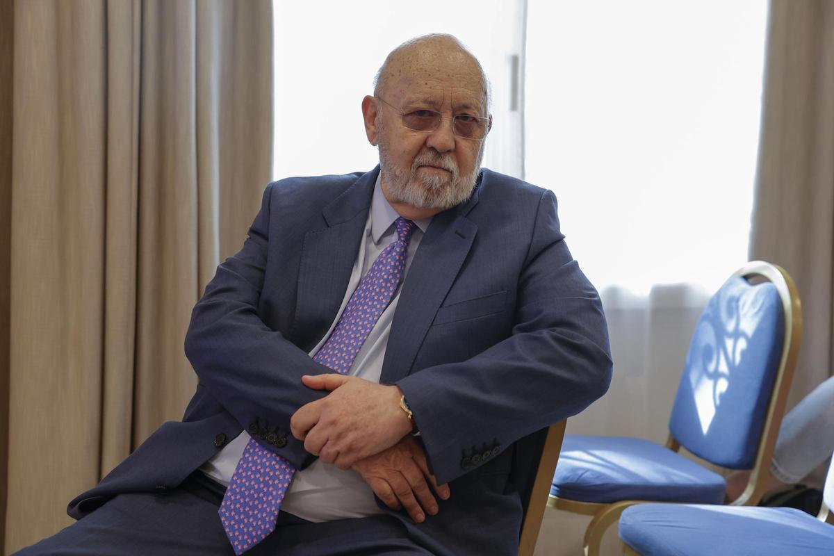 Tezanos sugiere que el caso Koldo podría ser un "montaje"