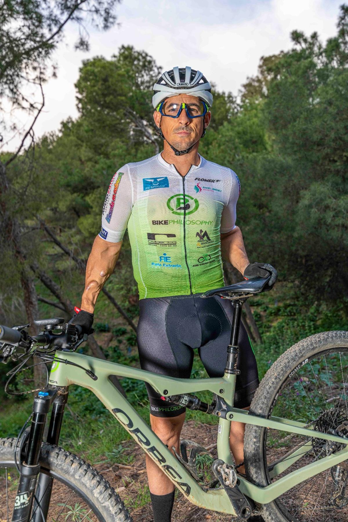 Javier Torres 'Chicuy' participará el próximo 14 de mayo en su cuarta carrera de los 101 kilómetros de Ronda, siendo un paciente de hemodiálisis.