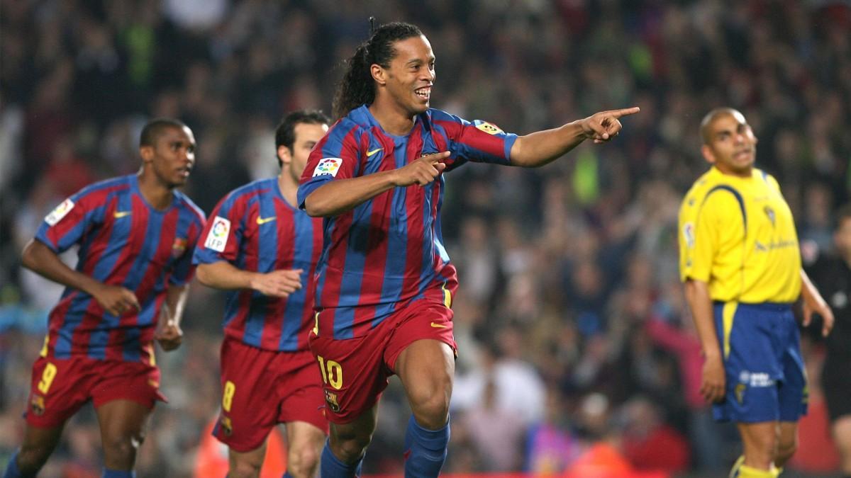 Ronaldinho dio el triunfo al Barça la última vez que el Cádiz visitó el Camp Nou