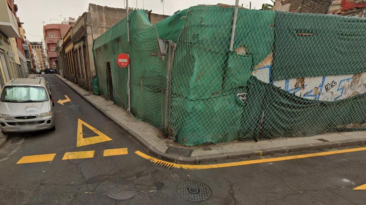 Viviendas de El Toscal que se van a reformar y ampliar, en la calle Santiago.