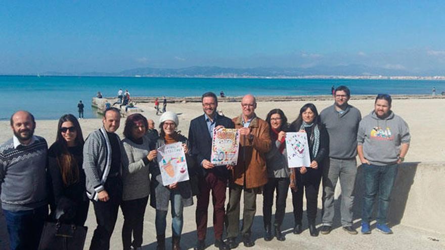 Un carnaval al borde del mar