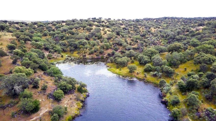 Dónde desconectar de verdad: visita este pueblo de Cáceres que no tiene prisa