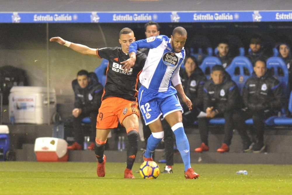 El Dépor cae en Riazor ante el Valencia