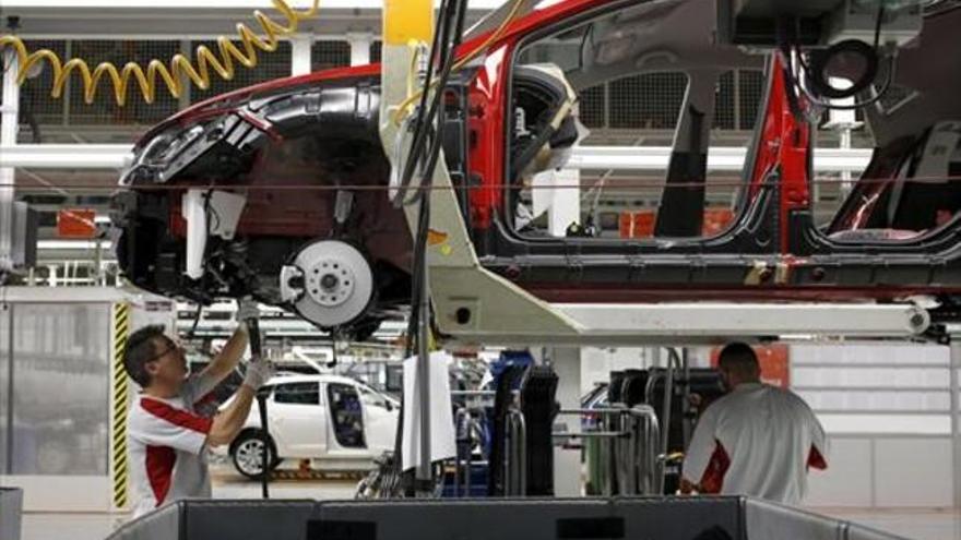 El automóvil aumenta la inversión en España un 11% y supera los 2.000 millones
