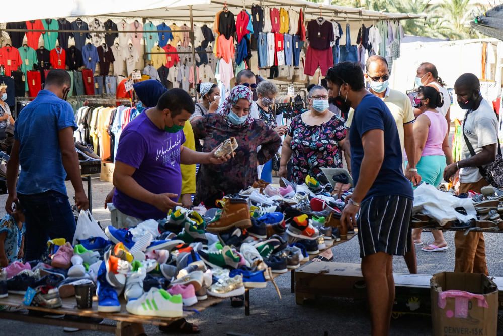 Contrastes en la actividad comercial de Elche