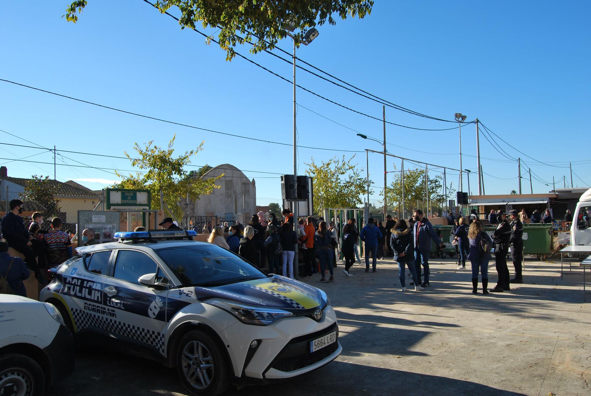 Los mejores detalles del primer 'bou en corda' de Santa Bárbara tras el covid