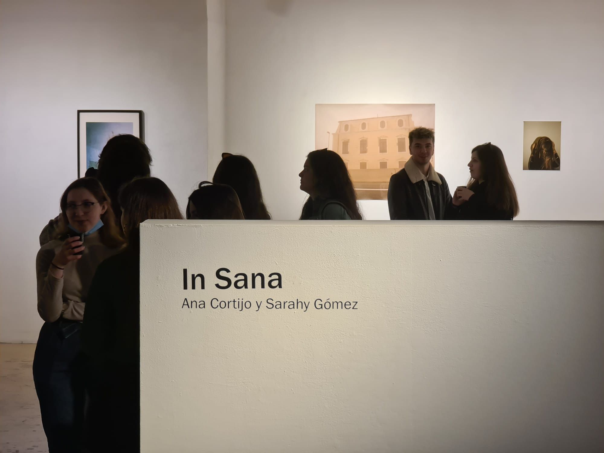 La exposición fotográfica de la ilicitana Ana Cortijo y la santapolera Sarahy Gómez, se podrá visitar en el Centro 14 de Alicante hasta el 7 de mayo