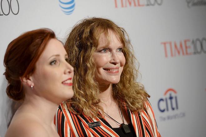 Dylan y Mia Farrow en la gala Time 2016