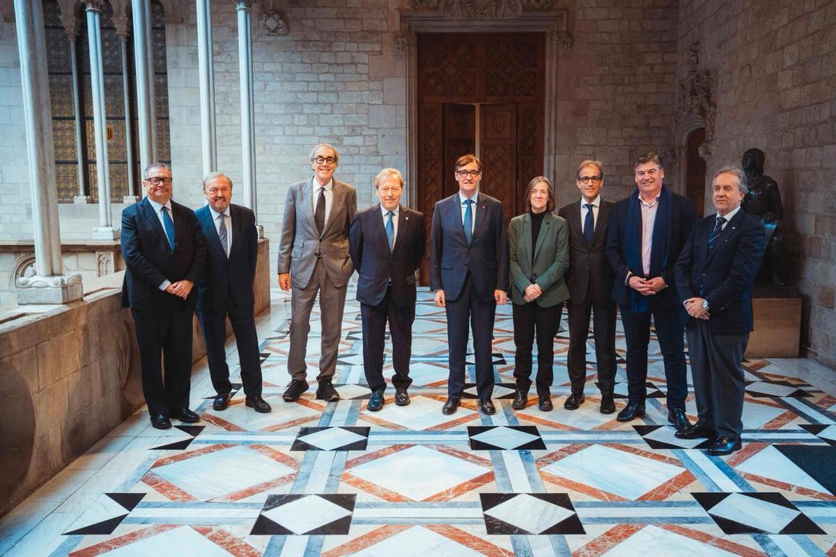 El president de la Generalitat, Salvador Illa, reunido con las entidades empresariales del llamado G8