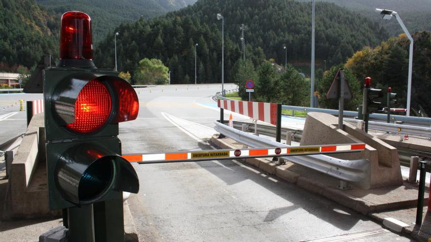 Consulta quan acaba la concessió del Túnel del Cadí i la C-16