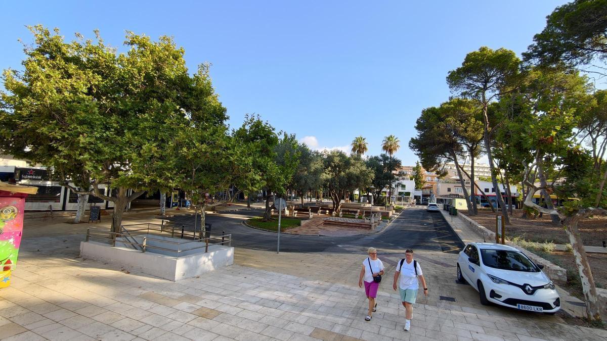 Vistas de la Plaça Ratolí.