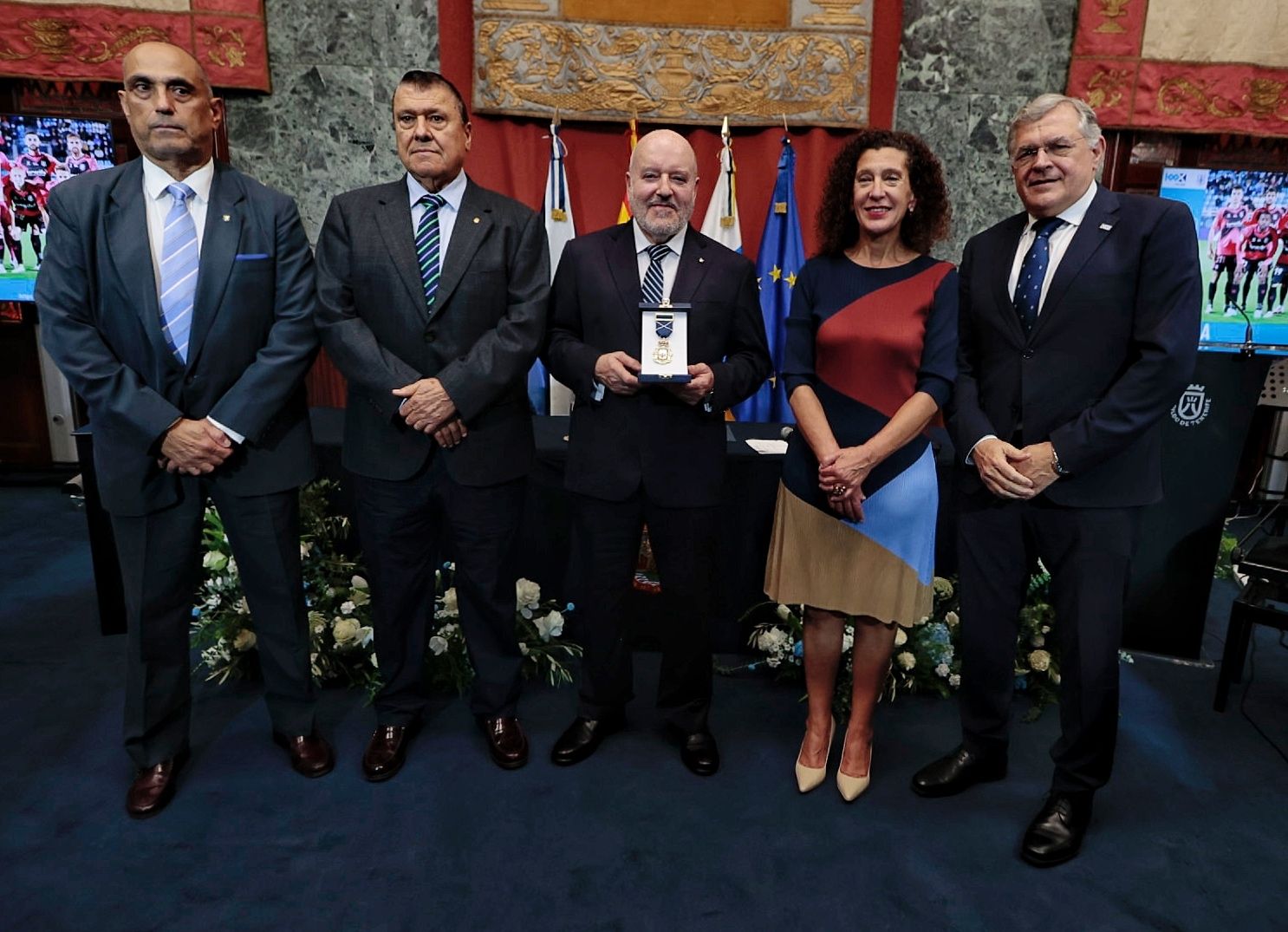 Entrega de la Medalla de Oro de Tenerife al Club Deportivo Tenerife