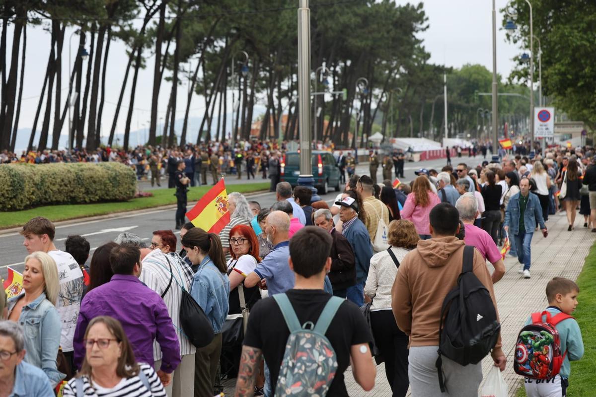 Las mejores imágenes del acto central del Día de las Fuerzas Armadas en Vigo Las mejores imágenes del acto central del Día de las Fuerzas Armadas en Vigo