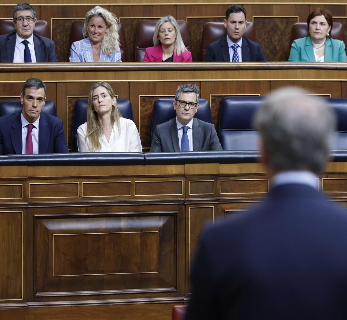 El PP i el PSOE mantenen bloquejada la llei que regula l’activitat dels lobbistes