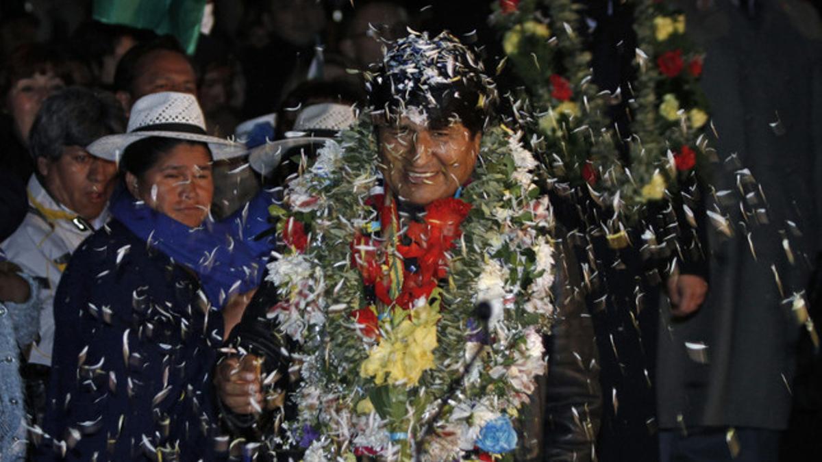 Evo Morales, a su llegada al aeropuerto de El Alto, en Bolivia, el miércoles.