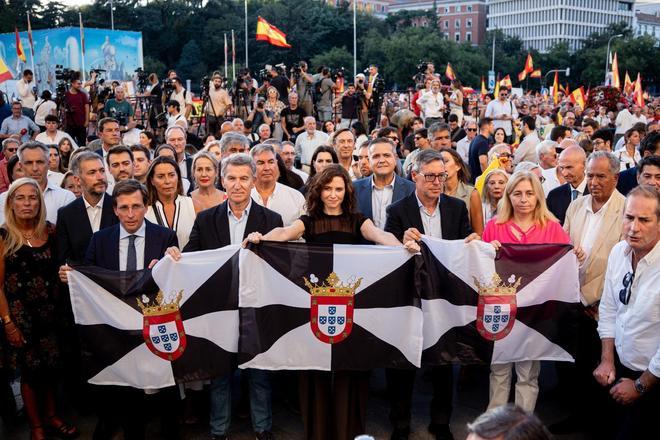 Las imágenes de las concentraciones en diferentes ciudades de España en apoyo a Ceuta